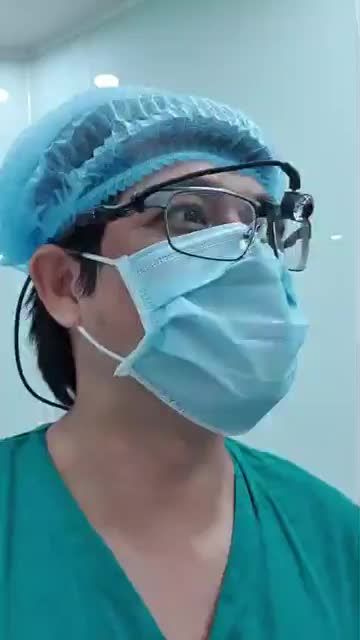 Có ngay VÒNG 1 CĂNG TRÒN, KHE NGỰC QUYẾN RŨ