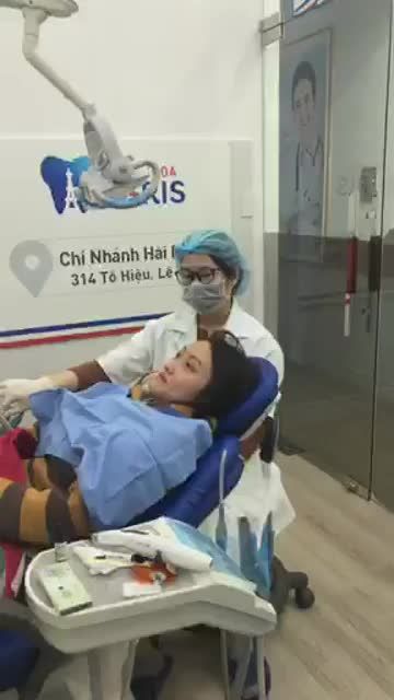 GẮN NIỀNG RĂNG MẮC CÀI KIM LOẠI TẠI NHA KHOA PARIS HẢI PHÒNG