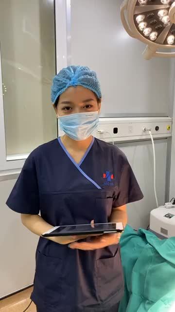 KHOE NGAY VÒNG 1 ĐẪY ĐÀ THU HÚT MỌI ÁNH NHÌN