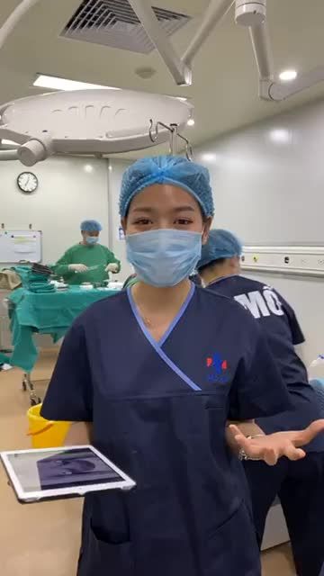 CÚ "LỘT XÁC" ĐẸP CHUẨN TỪNG LI Hết chảy xệ vòng 1 đẹp căng tròn, mềm mại tự nhiên nhờ ekip Sline