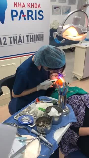 THÁO MẮC CÀI KIM LOẠI THƯỜNG CHO KHÁCH HÀNG KẾT THÚC LIỆU TRÌNH