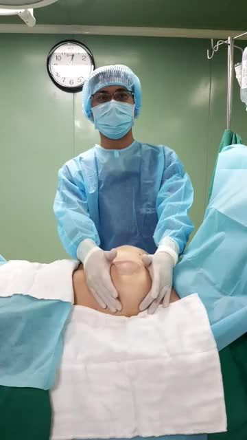 CỰC SỐC với kết quả sau khi NÂNG NGỰC của mẹ bỉm CHẢY XỆ