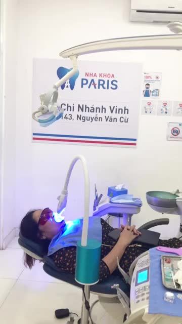 TẨY TRẮNG RĂNG CHO KHÁCH HÀNG TẠI NHA KHOA PARIS VINH