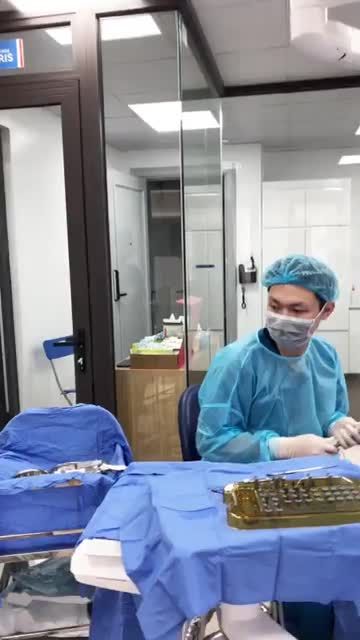 CẤY GHÉP TRỤ IMPLANT DENTIUM CHO KHÁCH HÀNG NỮ TẠI NHA KHOA PARIS QUẢNG NINH