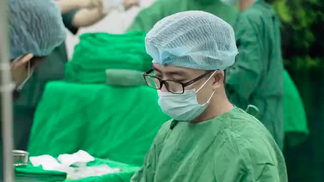 Dấu hiệu dọa sinh non và sinh non