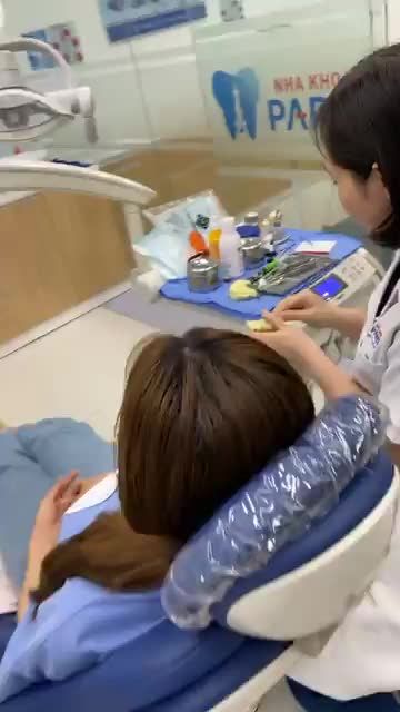 KHÁCH HÀNG  BÍCH THÙY GẮN MẮC CÀI KIM LOẠI THƯỜNG