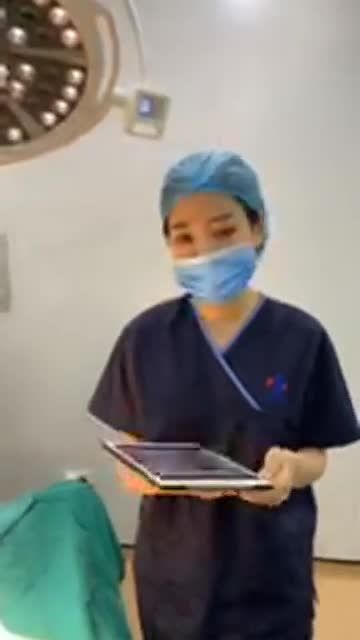 Khách hàng cao 1m68 nặng 51kg NanochipEg: 320cc - 300cc