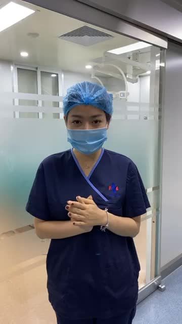 Khách hàng hút mỡ
