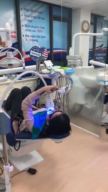 KHÁCH HÀNG TẨY TRẮNG RĂNG TẠI CHI NHÁNH 12 NHA KHOA THÁI THỊNH