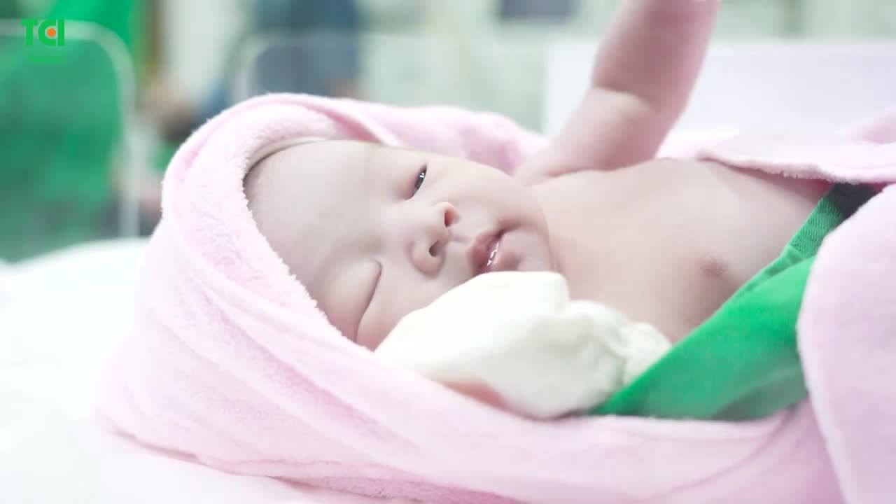 Làm mẹ chính là điều thiêng liêng nhất của mỗi một người phụ nữ