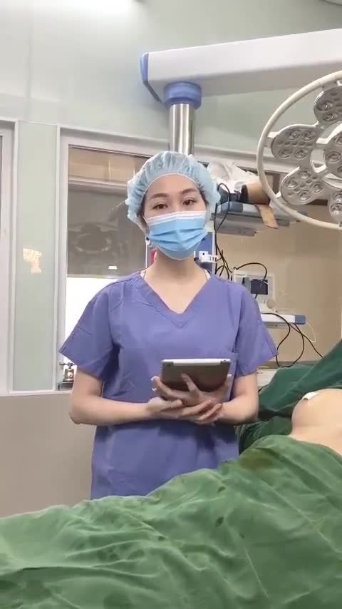 Nâng ngực - Giải pháp khắc phục V1 lép, nhỏ, teo sau sinh.