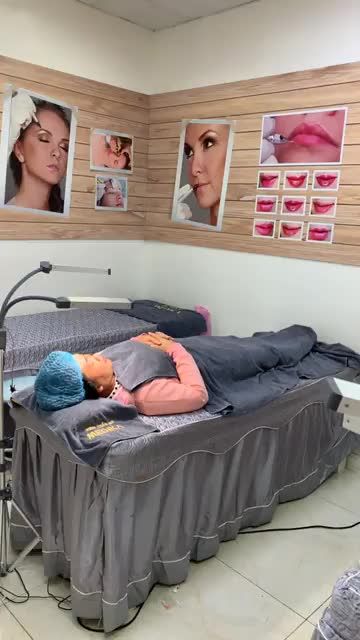 Quang Cảnh Phòng Phun Xăm Cuối Năm Tại MEDIKA