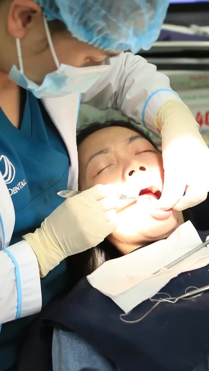 TÂN TRANG NỤ CƯỜI - THĂNG HẠNG NHAN SẮC