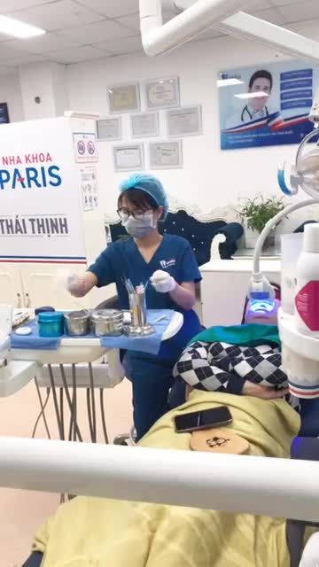 TẨY TRẮNG RĂNG TẠI 12 THÁI THỊNH