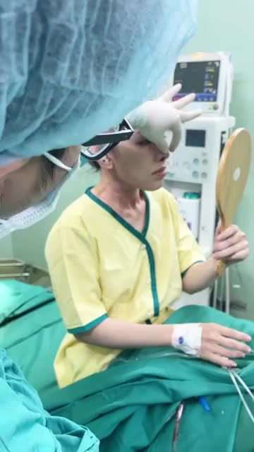 THÀNH QUẢ SAU NÂNG MŨI CẤU TRÚC NANO SỬA LẠI