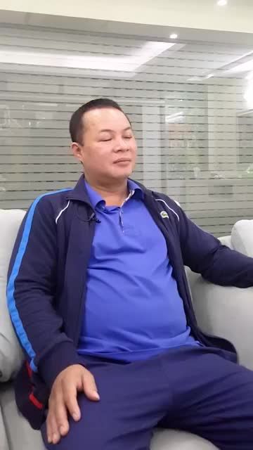 TỰ TIN GIAO TIẾP SAU KHI THẨM MỸ RĂNG SỨ