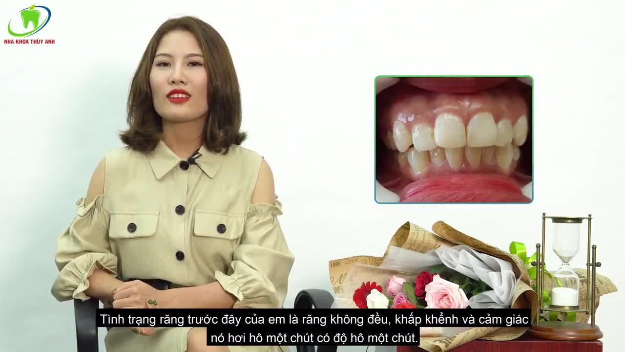 VẺ ĐẸP LÀ SỨC MẠNH, CÒN NỤ CƯỜI LÀ VŨ KHÍ