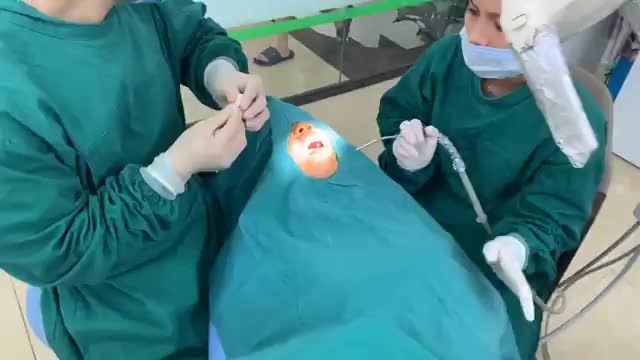 Ca điều trị cười hở lợi tại Nha Khoa Thuỳ Anh