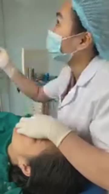 GIẢI  ĐÁP CÙNG CHUYÊN GIA  - niềng răng ngoài 30 tuổi