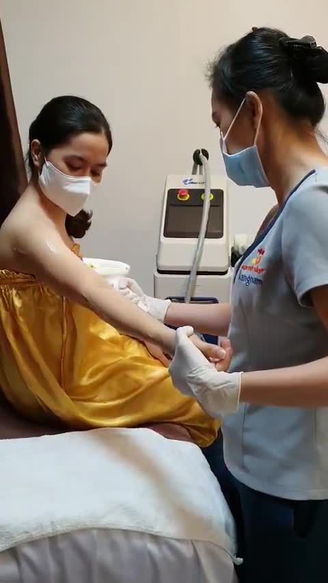 Lông tay "rậm rạp" - Wax/Cạo chỉ càng ĐEN, càng RẬM