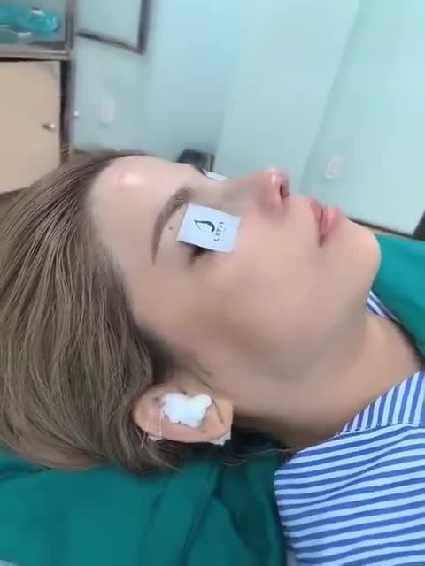 Mũi xinh nhẹ nhàng, mềm mại, càng ngắm càng mê!
