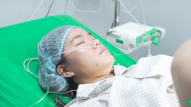 Sản dịch có màu gì? Bao lâu thì hết sản dịch?