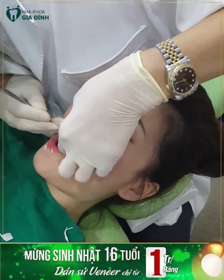 THANH XUÂN THÊM RẠNG RỠ NHỜ NỤ CƯỜI TRẮNG ĐẸP TỰ NHIÊN