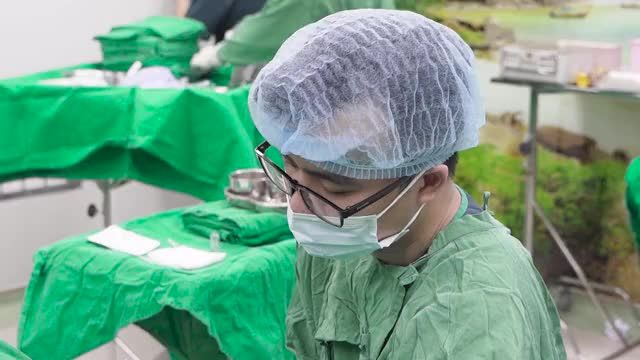 Tình trạng vỡ ối non gây nguy hiểm cho thai nhi như thế nào?