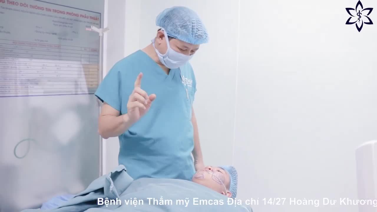 BÁC SĨ TƯ VẤN DÁNG MŨI PHÙ HỢP ĐỂ LÀM VIỆC TRONG NGÀNH NGHỆ THUẬT