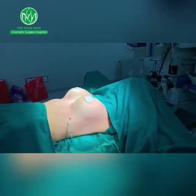 "CHIÊM NGƯỠNG" CÁC GÓC ĐỘ BẦU NGỰC VỪA HOÀN THÀNH