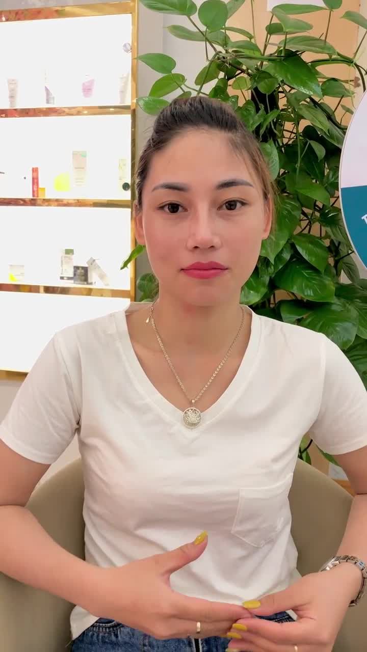 Có lòng nâng mũi , Mũi siêu đẹp Vô tình cấy mỡ, Mặt đẹp hơn