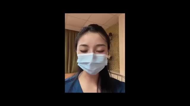 khách hàng cắt chỉ sau 6 ngày thực hiện combo nâng mũi - cắt mí.