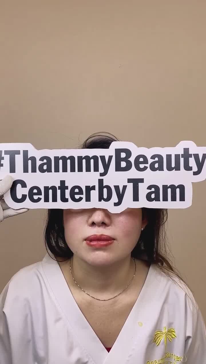 Khách hàng lựa chọn combo Vline Perfect- Hạ gò má- Tan mỡ nọng cằm để có gương mặt thon gọn, nhỏ nhắn hơn.