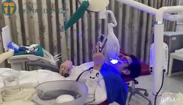 RĂNG TRẮNG SÁNG NỤ CƯỜI TƯƠI XINH