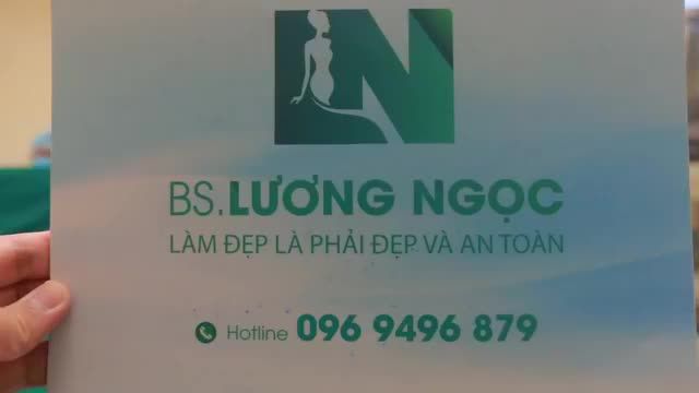 Sau gần 2 thực hiện hút mỡ kết hợp tạo dáng lại vùng bụng: da bị chảy xệ, ngấn mỡ không cần căng da cho Chị Khách hàng, hiện tại đã có kết quả.