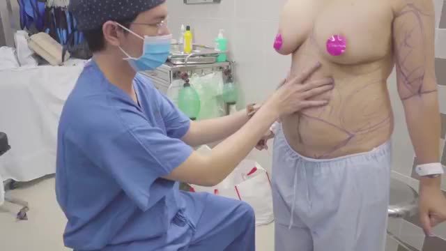TẠI SAO HÚT MỠ TẠO HÌNH CÓ THỂ LOẠI BỎ SẸO XẤU SAU SINH?