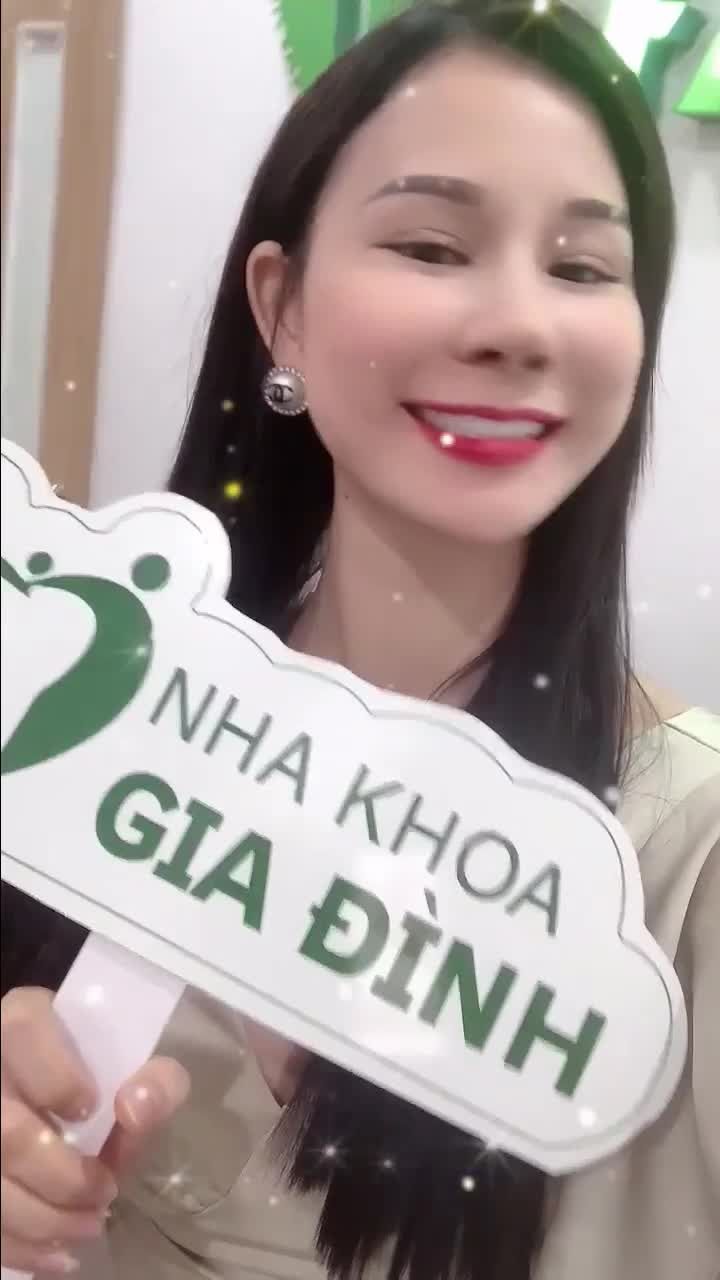 TÂN TRANG HÀM RĂNG – VẼ LẠI NỤ CƯỜI VỚI THẨM MỸ RĂNG SỨ