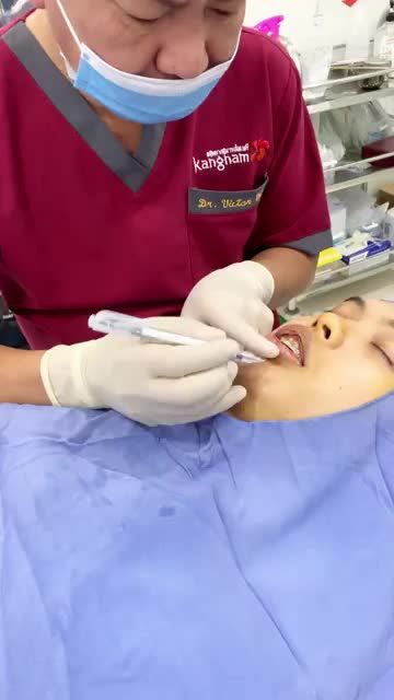 Bác sĩ Kangnam phâm tích thu mỏng môi Nam giới