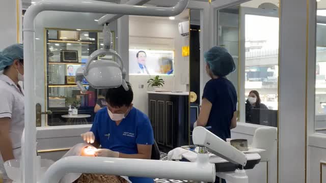 Hoàn thiện case thứ nhất 6 răng HT Smile.