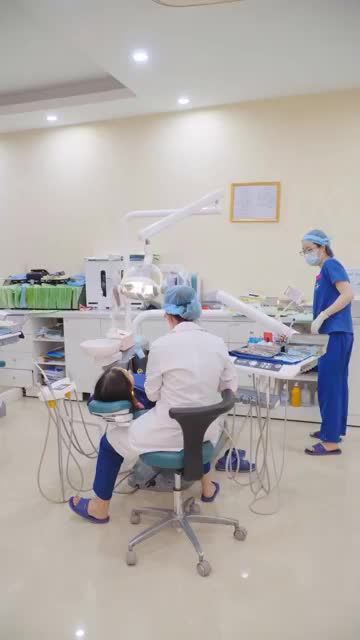 CẢM NHẬN THÁO MẮC CÀI - GIÂY PHÚT MONG CHỜ CỦA KHÁCH HÀNG SAU HƠN 2 NĂM NIỀNG RĂNG CHEN CHÚC