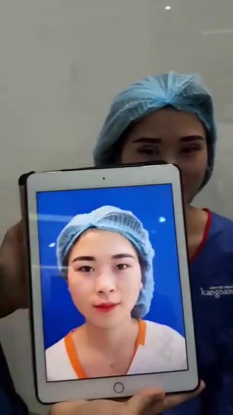 "EM BẤM MÍ Ở SPA 1 NĂM TRƯỚC MÀ MẮT VẪN BỌNG MỠ, 1 MÍ . BÁC SĨ TƯ VẤN VÀ SỬA CHO EM VỚI..." VÀ ĐÂY LÀ CÁI KẾT!