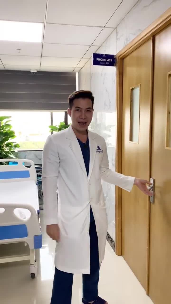 KHÁCH HÀNG VỪA LÀM LIPO XONG VÀ CHUẨN BỊ VỀ!!!