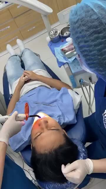 Quá trình lắp răng sứ cũng như cảm nhận của KH sau khi lắp răng sứ tại Nha khoa Paris nhé!