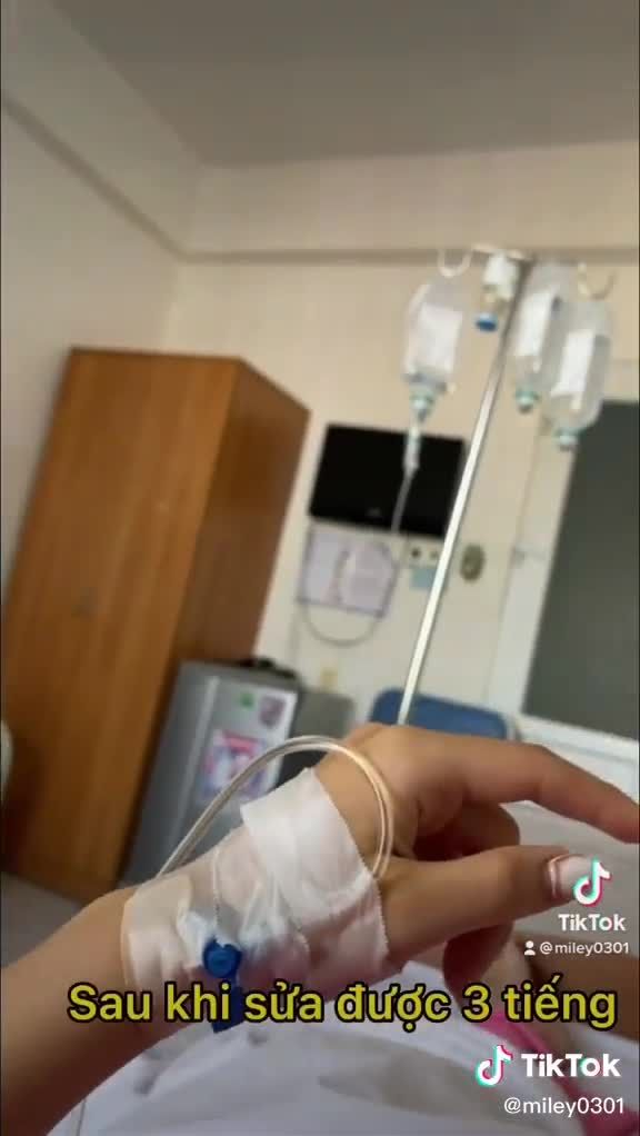 Từ ngày quyết định phẫu thuật, nàng khách của chúng ta đã quyết tâm ghi lại quá trình "lột xác" của chiếc mũi