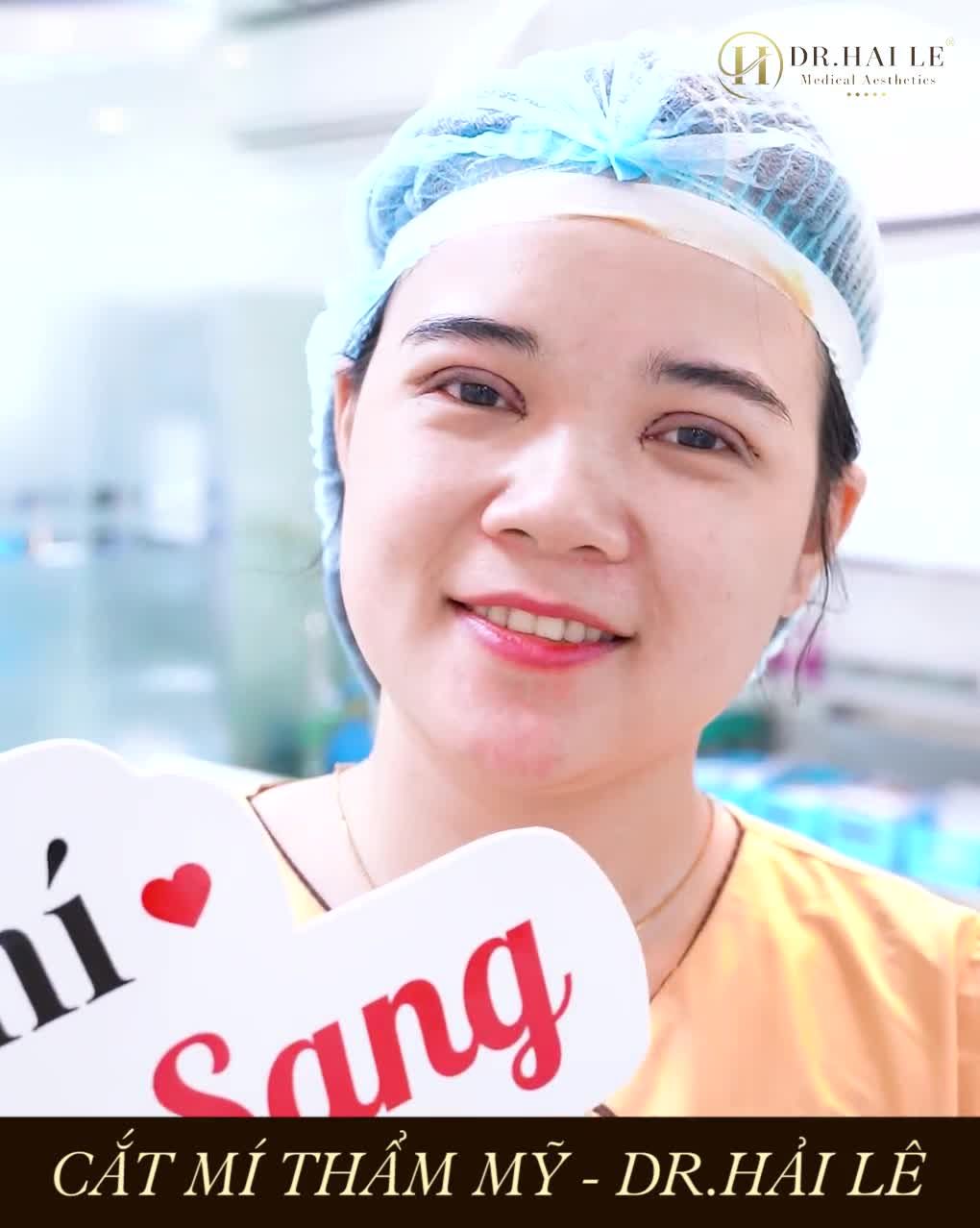 Ủa, sao bạn đăng ký dịch vụ Cắt mí là bạn khác mà sau khi phẫu thuật là bạn khác vậy....có nhầm không Bác sĩ