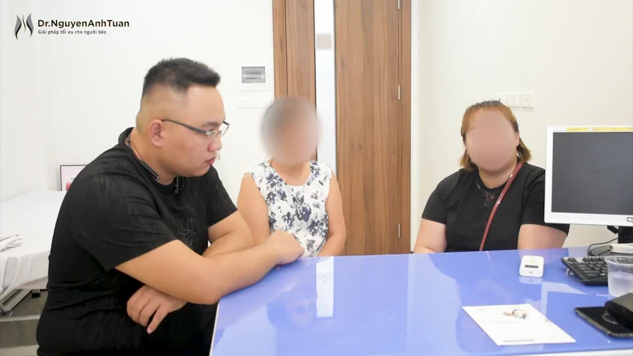 Cô gái có cân nặng 95kg và cuộc sống đầy trở ngại do căn bệnh béo phì mang lại…