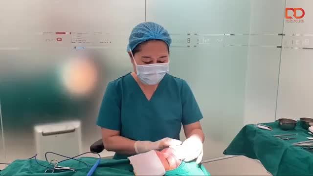 Khách hàng thân quen đã từng nâng mũi, cắt mí tại Thẩm mỹ DrD.