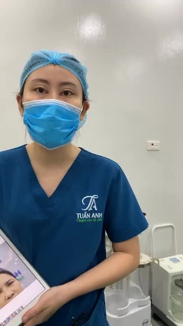 NÂNG CUNG MÀY KẾT HỢP CẮT MÍ DƯỚI CHỈ SAU 60P THỰC HIỆN