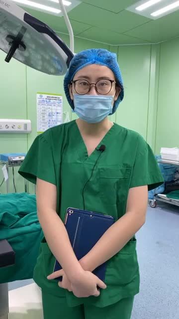 KHUNG CẢNH PHÒNG MỔ VÔ KHUẨN KHI KHÁCH HÀNG SỬ DỤNG DỊCH VỤ CĂNG DA MẶT PHẪU THUẬT