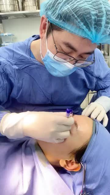 Bác sĩ Kangnam phân tích nâng mũi cấu trúc 4D